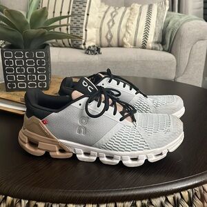 On cloud cloudflyer sneakers